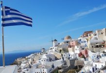 Bu yaz Yunanistan’da, Rus turistlere yer yetmeyebilir! ATOR: Bu yaz Yunanistan'daki tatil bölgelerinde Rus turistlere yer yetmeyebilir