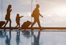 Uçak yolcu türleri ve hakları "Ülkemize Turist Getiren A Grubu Seyahat Acentalarına Destek Sağlanması Hakkında"ki Bakanlar Kurulu Kararı Resmi Gazete'nin mükerrer sayısında yayınlanarak yürürlüğe girdi.