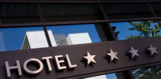 Corona salgınında sağlık çalışanlarına tahsis edilen oteller