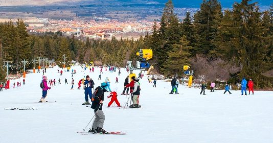 Kış tatili için en iyi 10 adres HotelsPro, kış dönemi ve yarıyıl tatili için 2017’de dünyada ve Türkiye’de öne çıkan kış turizmi merkezlerini açıkladı.