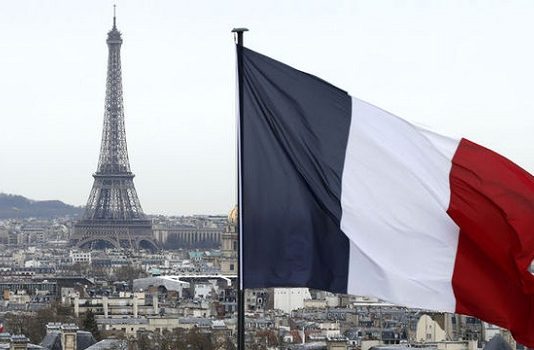 Fransa’ya Seyahat Edecek Türk Vatandaşlarına Uyarı!