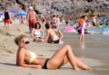 Avrupa ve Rusya’nın kısıtlamalarına rağmen Antalya rakiplerini geçmeyi başardı