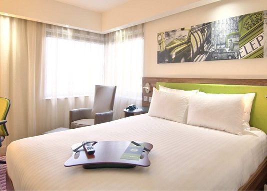 Hampton by Hilton İzmir Aliağa, misafirlerini ağırlamaya başladı