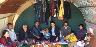 Turzim tüm renklerin bir araya geldiği en önemli aktivitedir