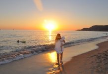 Akdeniz’in parlayan güneşi Alanya’da sahiller canlandı