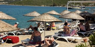 3 günlük tatil heyecanı Ege’de turizm sezonunu erken başlattı