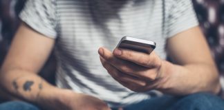 Cepten konuşmada Avrupa birincisiyiz Cep telefonlarına büyük zam geliyor