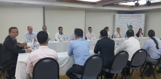 Antalya’daki otel yöneticileri bu toplantıda biraraya geldi