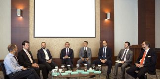 Yuvarlak Masa’da 2 lokomotif sektör: Turizm ve Gayrimenkul