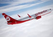Air Berlin son uçuşuyla pistlere veda etti