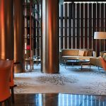 Dünyaca ünlü zincir otellerin dekorasyonuna imza atıyor