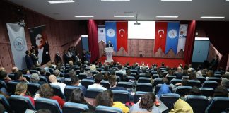 ALKÜ’de “Sürdürülebilir Turizm” konferansı düzenlendi