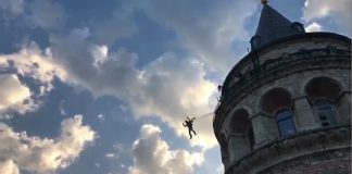 Galata Kulesi’de tarihi atlayış