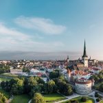 Estonya vize başvurularına olumlu Rusları Uyardı: Sınırlar Kapanabilir