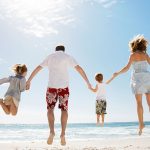 Çocukla güvenli seyahatin 9 püf noktası