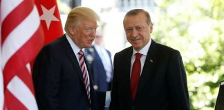 Liderlerinin politikaları yüzünden turizmde kaybeden iki ülke!