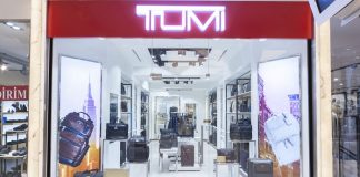 Lüks seyahat markası TUMI Akmerkez açıldı