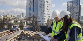 Sıra dışı kadınların hikayeleri İFSAK’ta sergileniyor