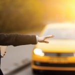 Bir taksici olayı daha: Turistin yüzüne tükürdü!