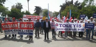 Turizm çalışanları bu yıl da 1 Mayıs’ı buruk kutluyor