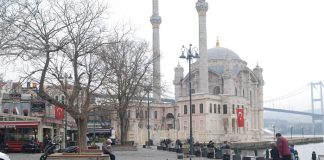 Bir kahve içimlik Ortaköy