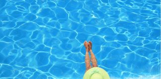 Crowne Plaza Florya’da eşsiz bir havuz keyfi