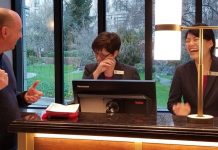 Martı istilası otelden men ettirmişti, 17 yıl sonra affedildi