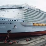 Dünyanın en büyük kruvaziyeri ilk yolculuğuna hazır