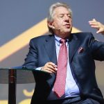 İdeal lider seyahat acentesi gibi değil tur rehberi gibi olmalı!