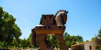 Troya Antik Kenti ziyaretçi grafiğini yükseltiyor