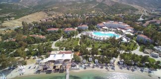 İngiliz tatilciler Foça’ya geri döndü!