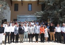 Bakan Çavuşoğlu, OTI Holding çalışanları ile bir araya geldi