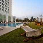 İstanbul’un en iyi açık yüzme havuzlu 10 oteli İstanbul'un en iyi açık yüzme havuzlu 10 oteli