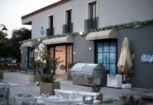 Alaçatı’nın yeni lezzet durağı ‘Baba Balık’ açıldı