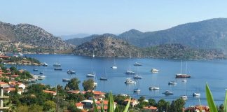 Mavi ile yeşilin buluşma noktası Selimiye