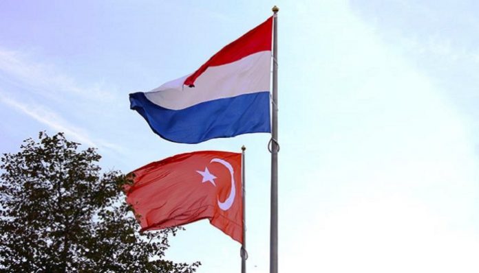 türkiye hollanda bayrak