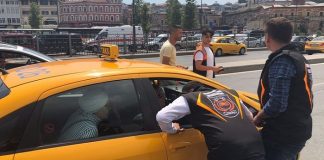 İBB, İstanbul Havaalanı’nda hizmet veren 700 taksiden 400’ünü bağladı