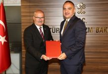 Bakan Ersoy’dan ‘Kent markaları oluşturulmalı’ önerisi