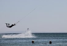Ağustos’un tadını Gökçeada’da Sörf yaparak çıkarın!