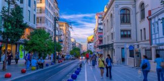 Dünyanın en havalı semtleri belli oldu… Kadıköy de listede Dünyanın en havalı semtleri belli oldu... Kadıköy de listede