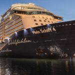 İlk seferinde 2 binden fazla turist ile geldi