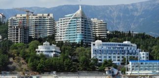 Turist sayısı Batı’nın yaptırımlarına rağmen artıyor