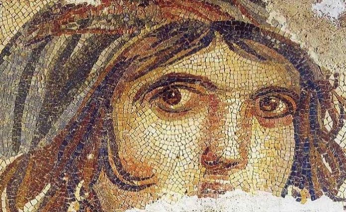 Çingene Kızı mozaiğinin kayıp parçaları İstanbul'da - Turizm Günlüğü