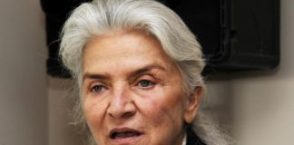 Dedeman ailesinde acı haber!