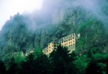 Trabzon’da Turizm Hareketliliği: 2025’in 8 Ayında 1 Milyondan Fazla Konaklama Trabzon Rus Muhaliflerin Kalesi Oldu