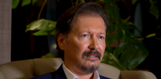 “Acentalar global bazda bir krizle karşı karşıyadır” Lite Tour sahibi Cüneyt Tansu Demir