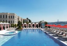 İstanbul’un en gözde açık yüzme havuzları