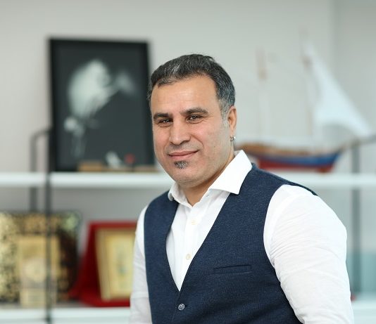 Koşanadam, ‘Müzik Boğaz’dan Gelir’i anlatıyor