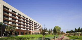 6 aylık otel gelirlerini yüzde 19 arttırdı