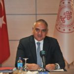 Bakan Ersoy’dan Thomas Cook açıklaması: Paket tur turizminin dışına da çıkmalıyız